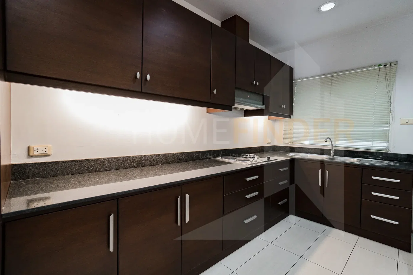 picture Baan Klang Krung Thonglor 4 bedrooms, for rent - 8/42