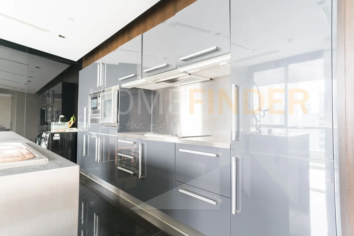 picture Sky Villas Condominium 2 bedrooms, for rent - 3/14