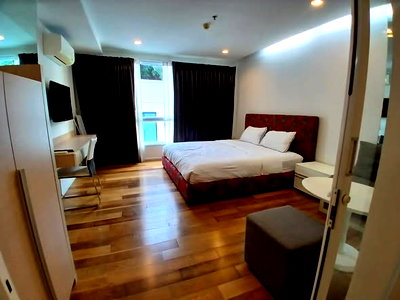 Condos for rent : Studio | 1Bath | BTS Nana | 28.18sqm | THB 17,900/mo | Fl.8 — 15 Sukhumvit Residences Bangkok