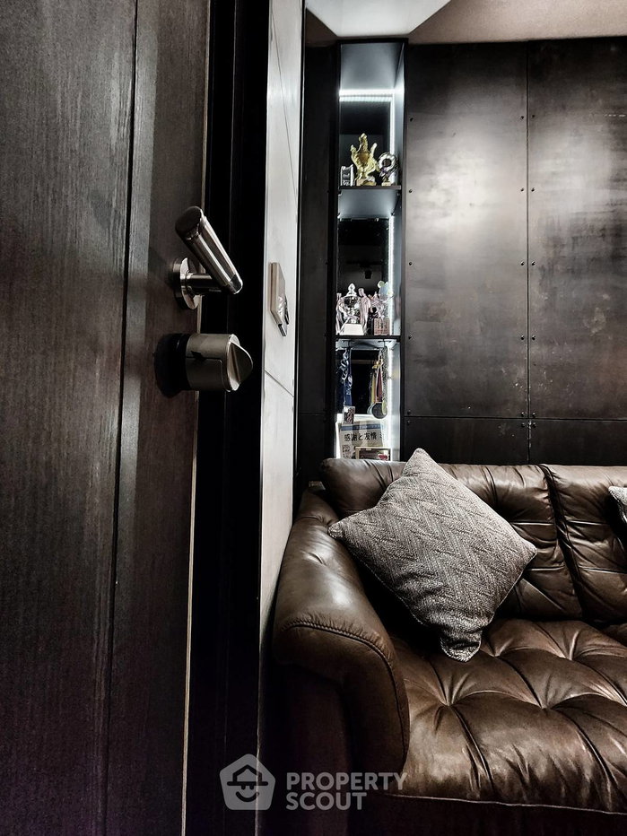 picture 1-BR Condo at Life One Wireless near BTS Phloen Chit (ID 1069095) - 2/16