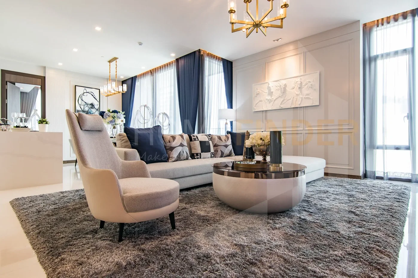 picture Q 1 Sukhumvit 3 bedrooms, for sale - 2/48