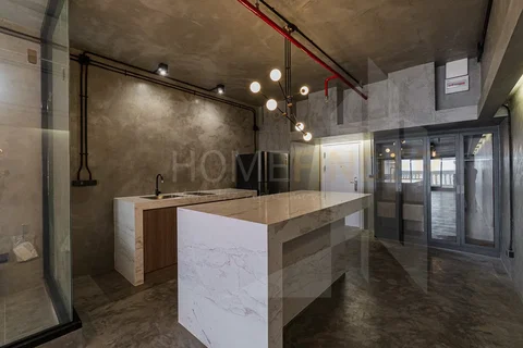 รูปภาพ State Tower 1 bedroom, for rent