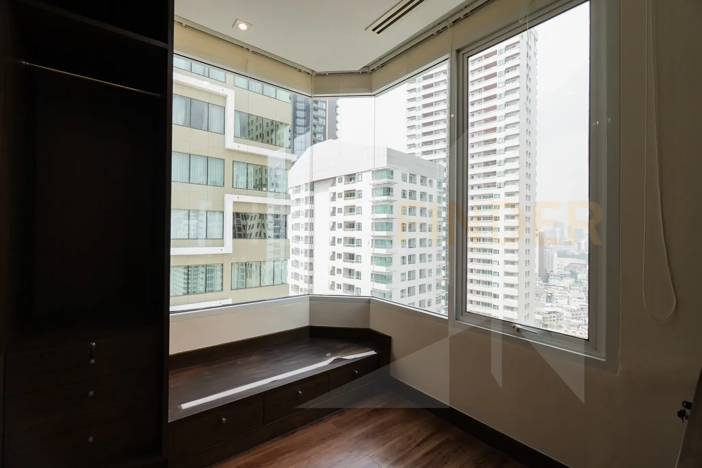 picture Ideal 24 4 bedrooms, for rent - 16/37