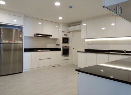 Oriental Towers 3 bedrooms, for sale