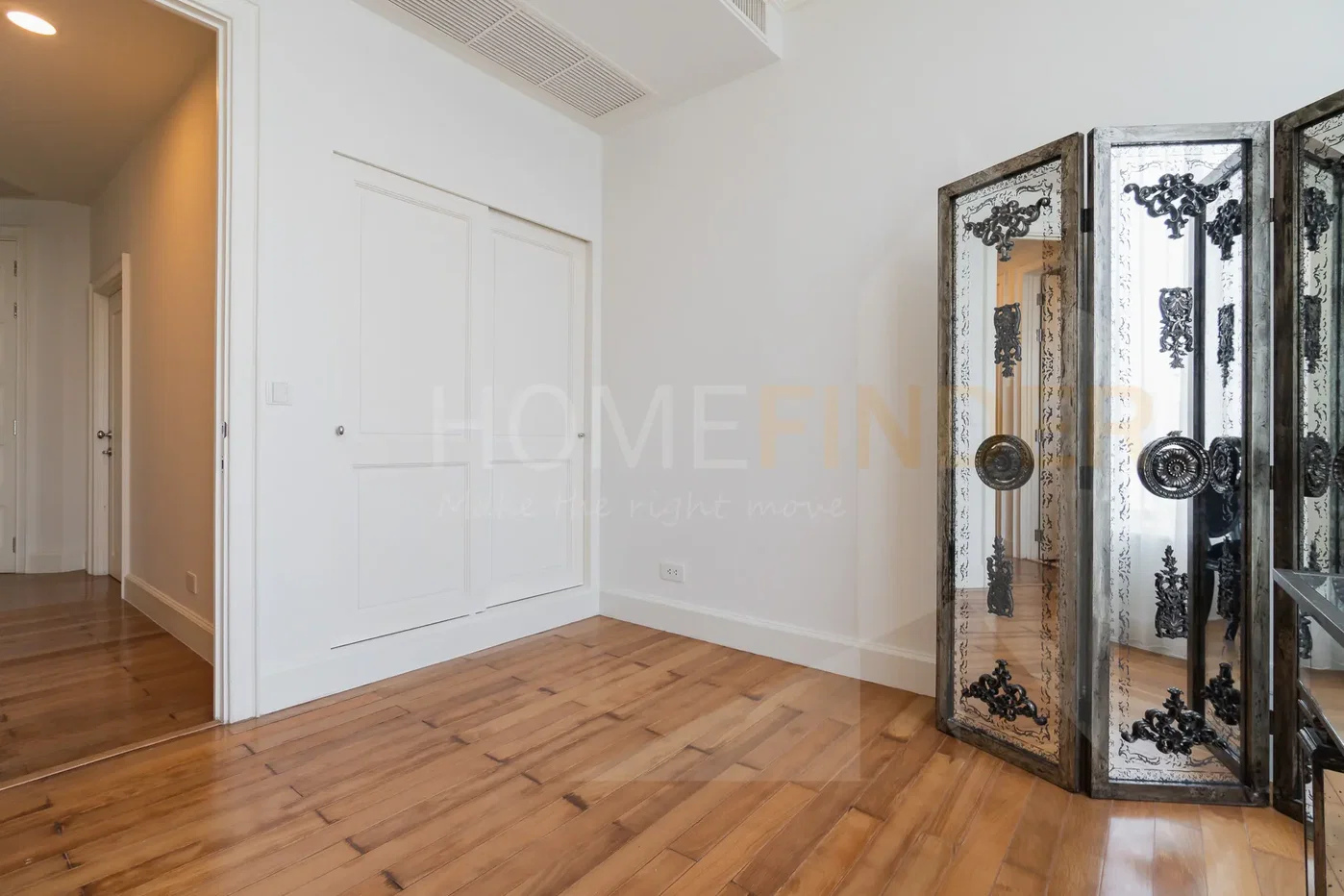 picture Royce Private Residences 2 bedrooms, for rent - 8/19