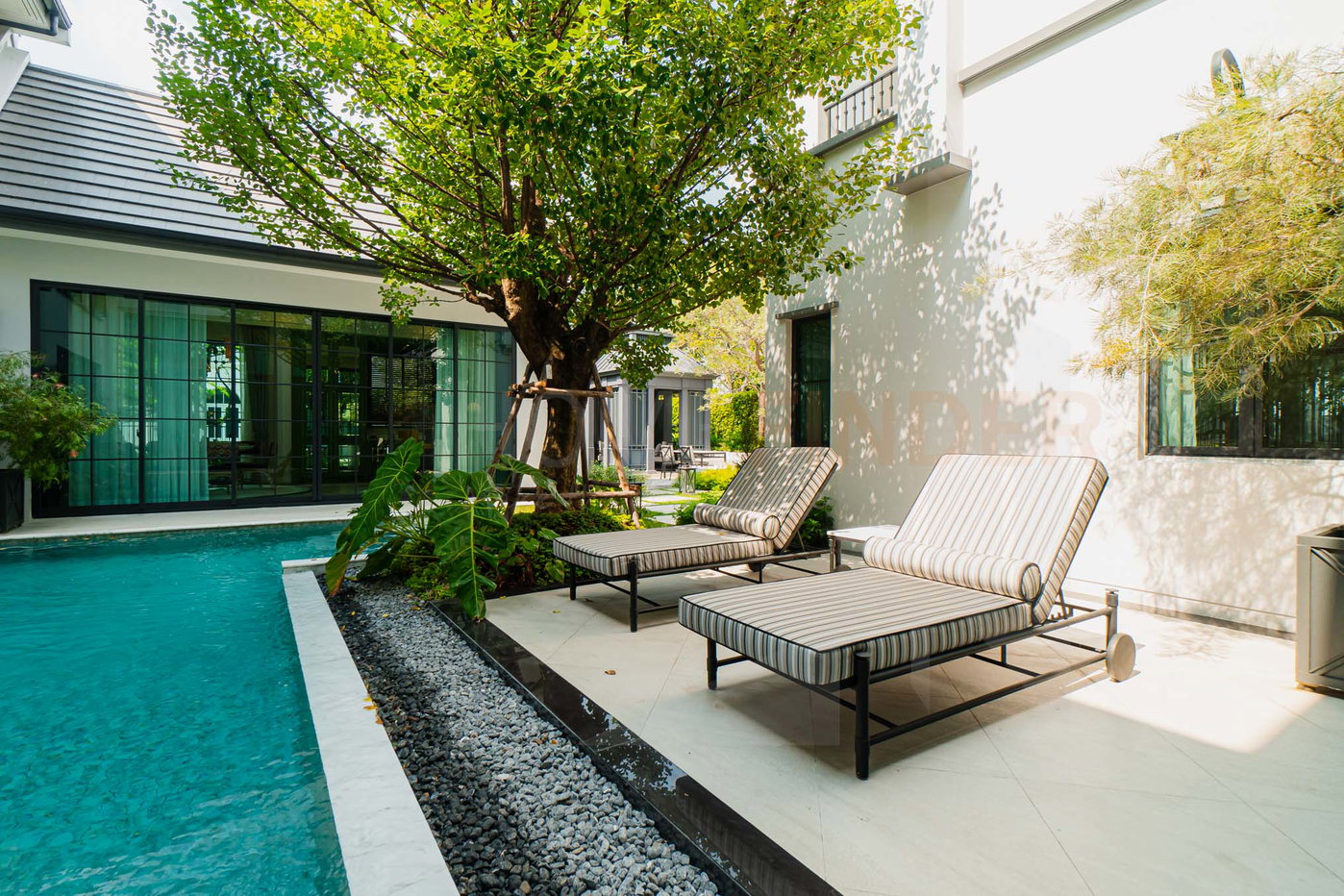 รูป NANTAWAN Pool Villa Rama 9 New Krungthep Kritha 4 bedrooms, for sale - รูปที่ 4/26
