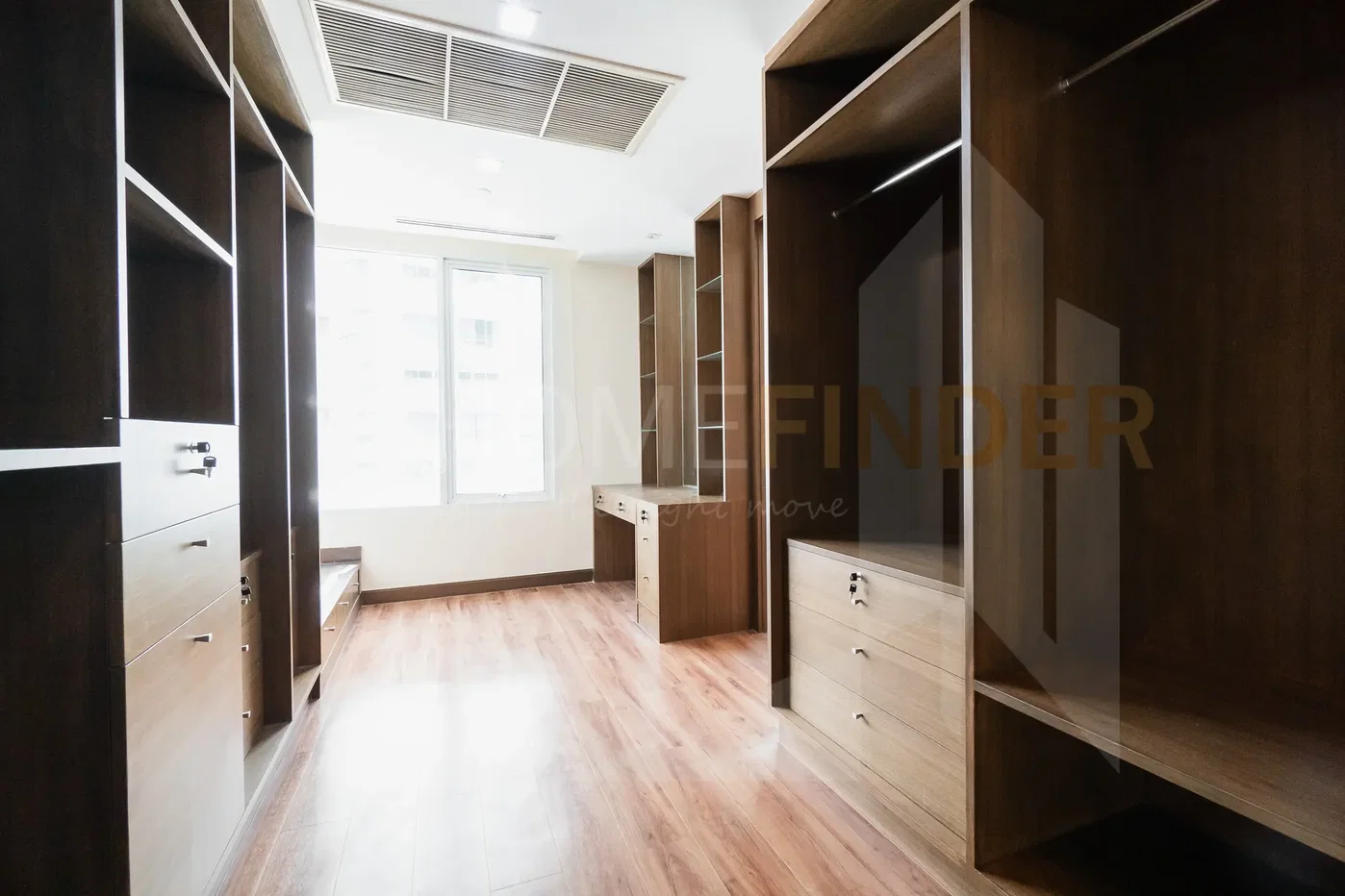 picture Ideal 24 4 bedrooms, for rent - 12/37