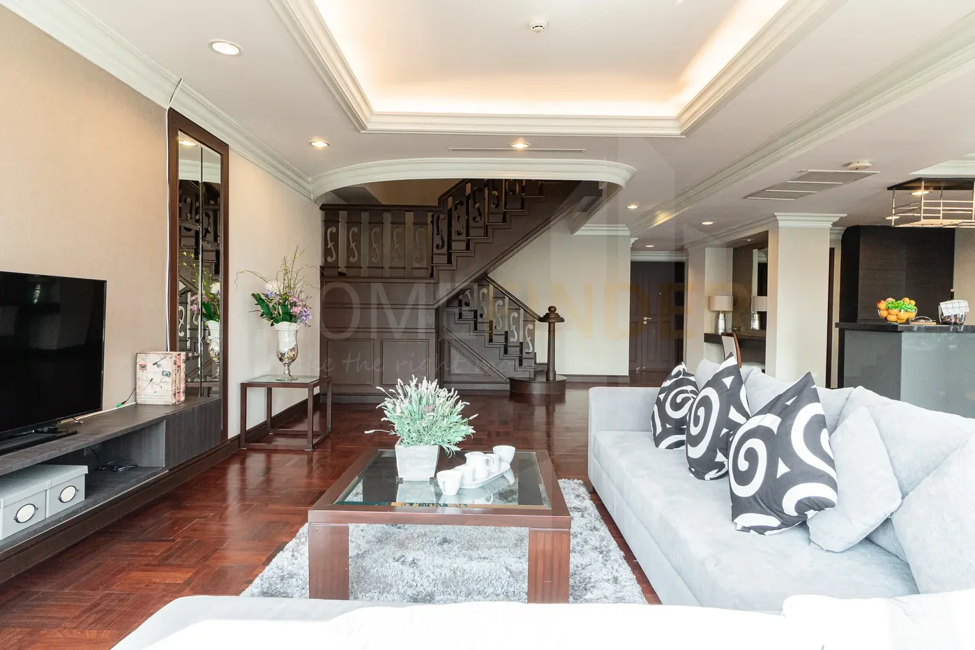 รูป Ploenruedee Residence 4 bedrooms, for rent - รูปที่ 2/22