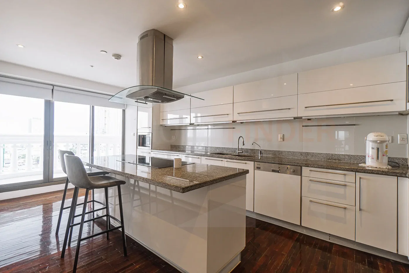 รูป State Tower 2 bedrooms, for rent - รูปที่ 4/14