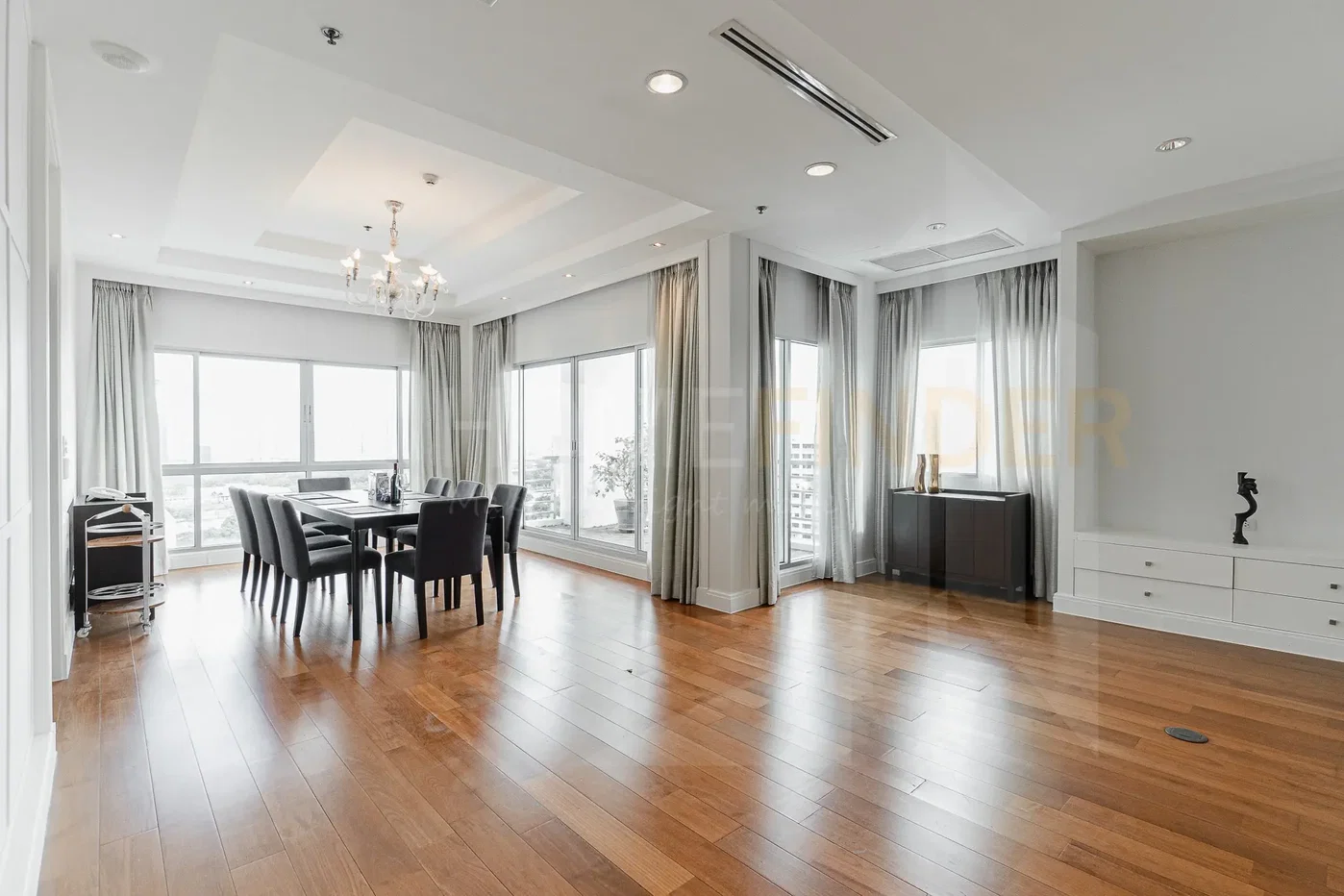 รูป Royal Residence Park 4 bedrooms, for rent - รูปที่ 2/11