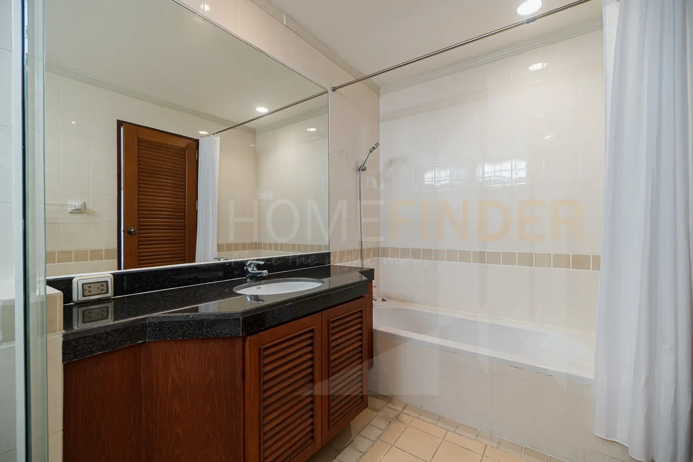picture P.R. HOME 3 2 bedrooms, for rent - 7/10