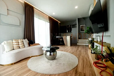 Houses for sale Bangkok-Chon Buri Motorway : Altitude Forest Onnut-Latkrabang 2 bedrooms, for sale