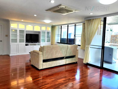 Condos for rent : 🚩 For Rent Condo ACADAMIA GRAND TOWER Building 1, Floor 16,3 bed room, Room size 194.00 sqm
