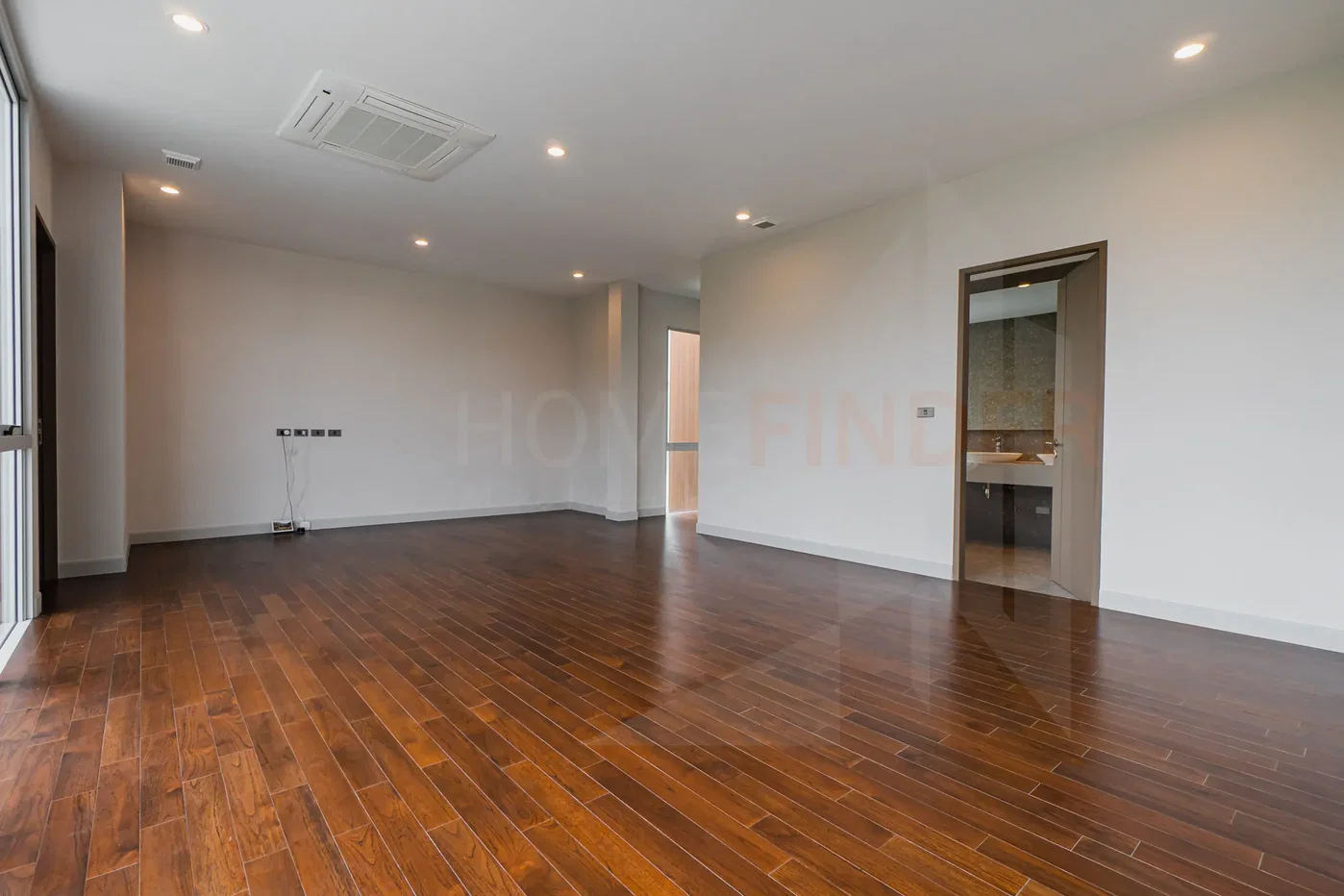 รูป The Marq Exquisite Ratchaphruek-Charansanitwong 5 bedrooms, for sale - รูปที่ 12/35