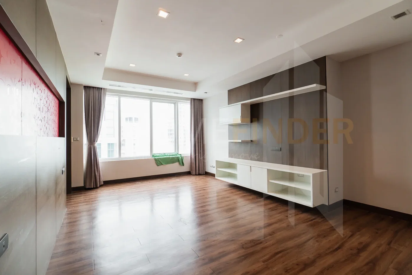 picture Ideal 24 4 bedrooms, for rent - 11/33