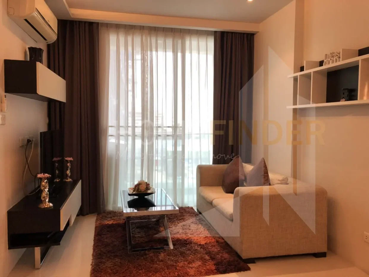 picture Beverly 33 1 bedroom, for rent - 2/8