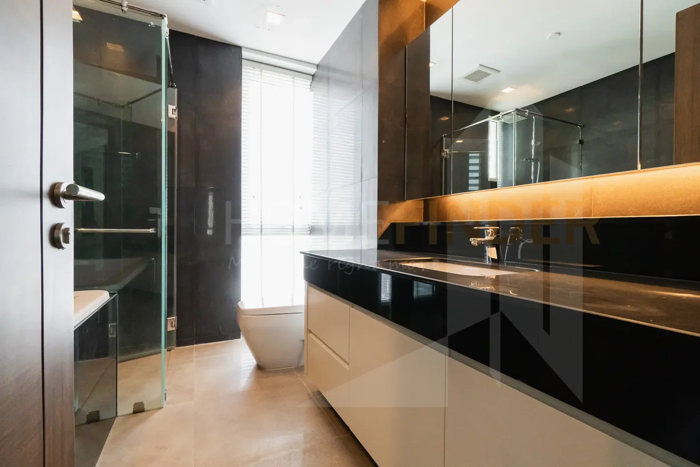 picture Ideal 24 4 bedrooms, for rent - 25/33