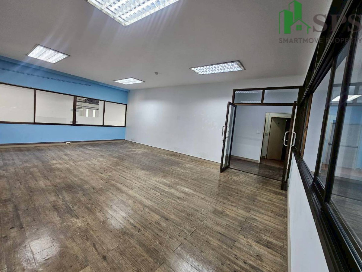 รูป ให้เช่า อาคารสำนักงาน 2 ชั้น พร้อมโกดัง ให้เช่า สุขุมวิท 66/1 (SPSP643) - รูปที่ 6/20