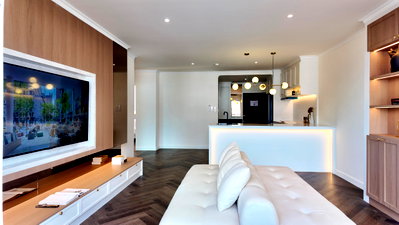 Condos for sale 700 Year Sports Arena Chiang Mai : Penthouse 2-Bedroom Corner Unit @ The Trio Condo Chiang Mai, 8th Floor, 180° Panoramic Mountain View, Foreign Quota 