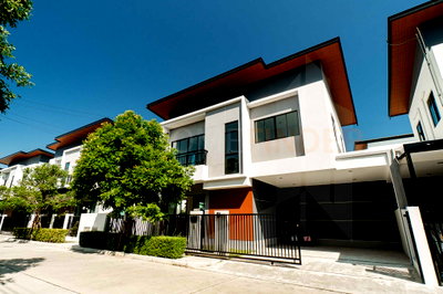 บ้านเดี่ยว เขตประเวศ : The One Life Bangna 4 bedrooms, for sale