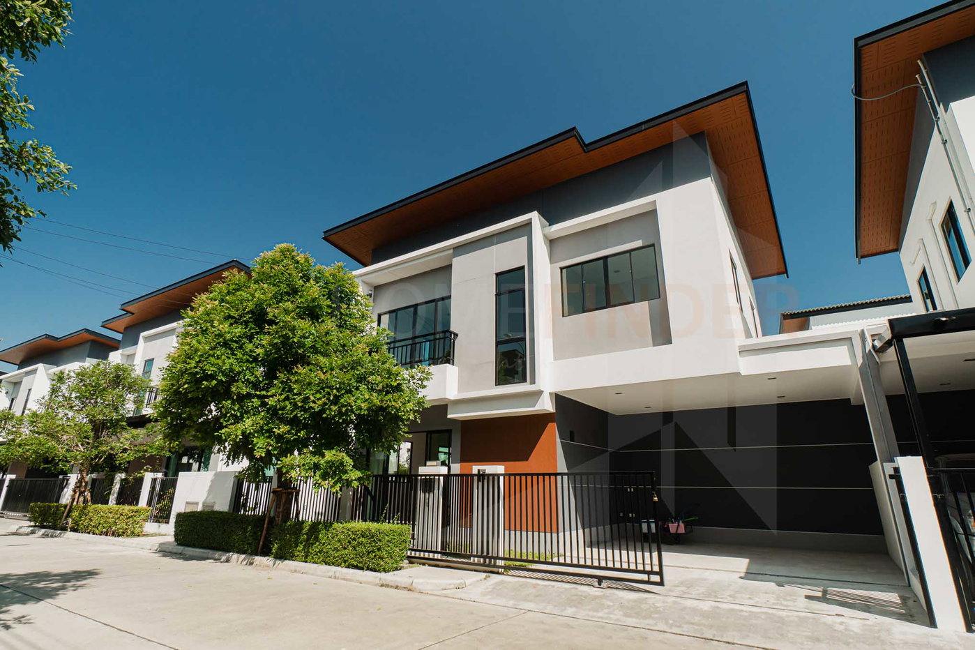 รูป The One Life Bangna 4 bedrooms, for sale - รูปที่ 1/15