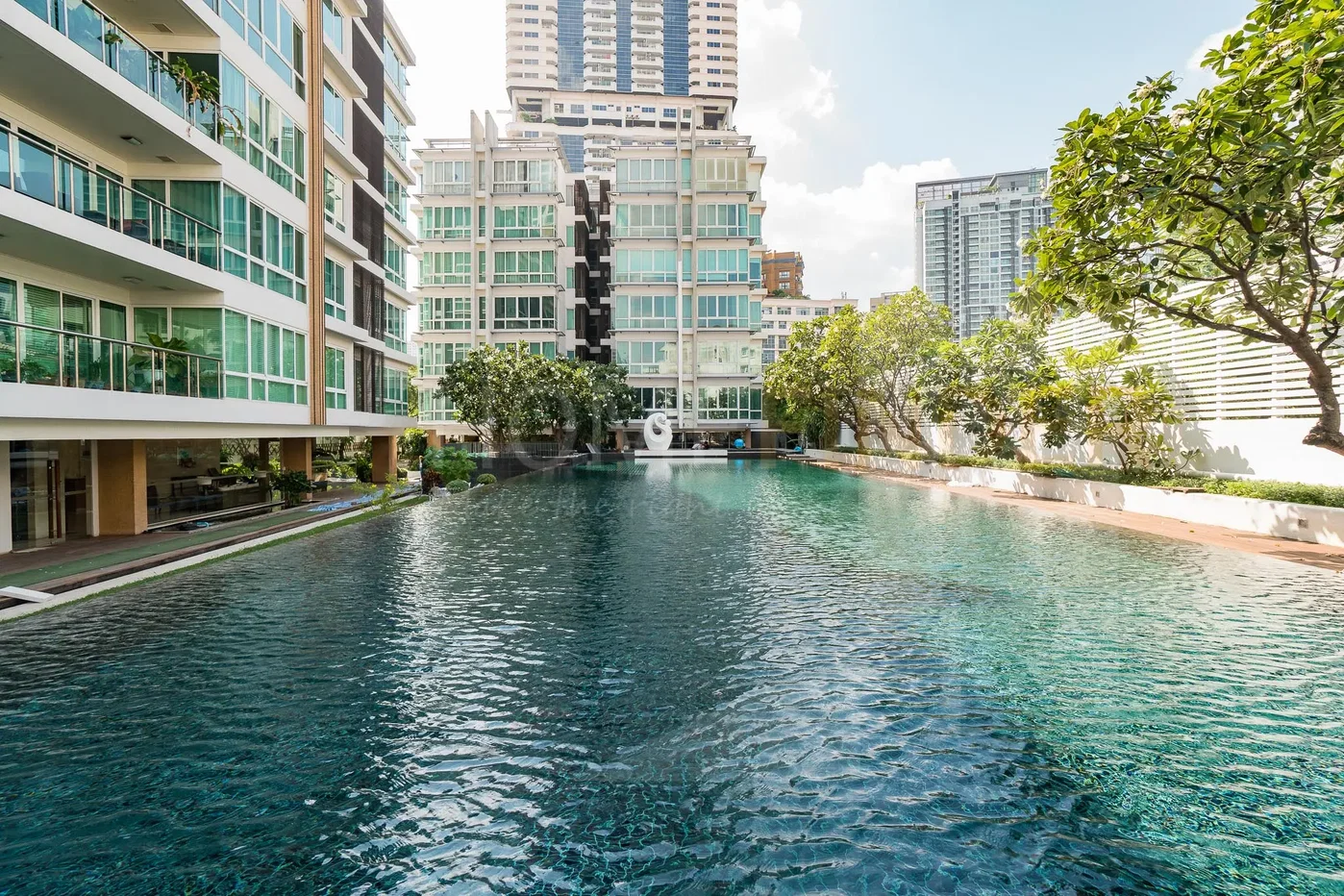 รูป Belgravia Residences 4 bedrooms, for rent - รูปที่ 44/45