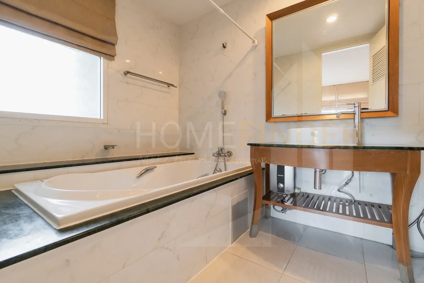 รูป The Bangkok Sukhumvit 61 condominium 2 bedrooms, for rent - รูปที่ 13/16