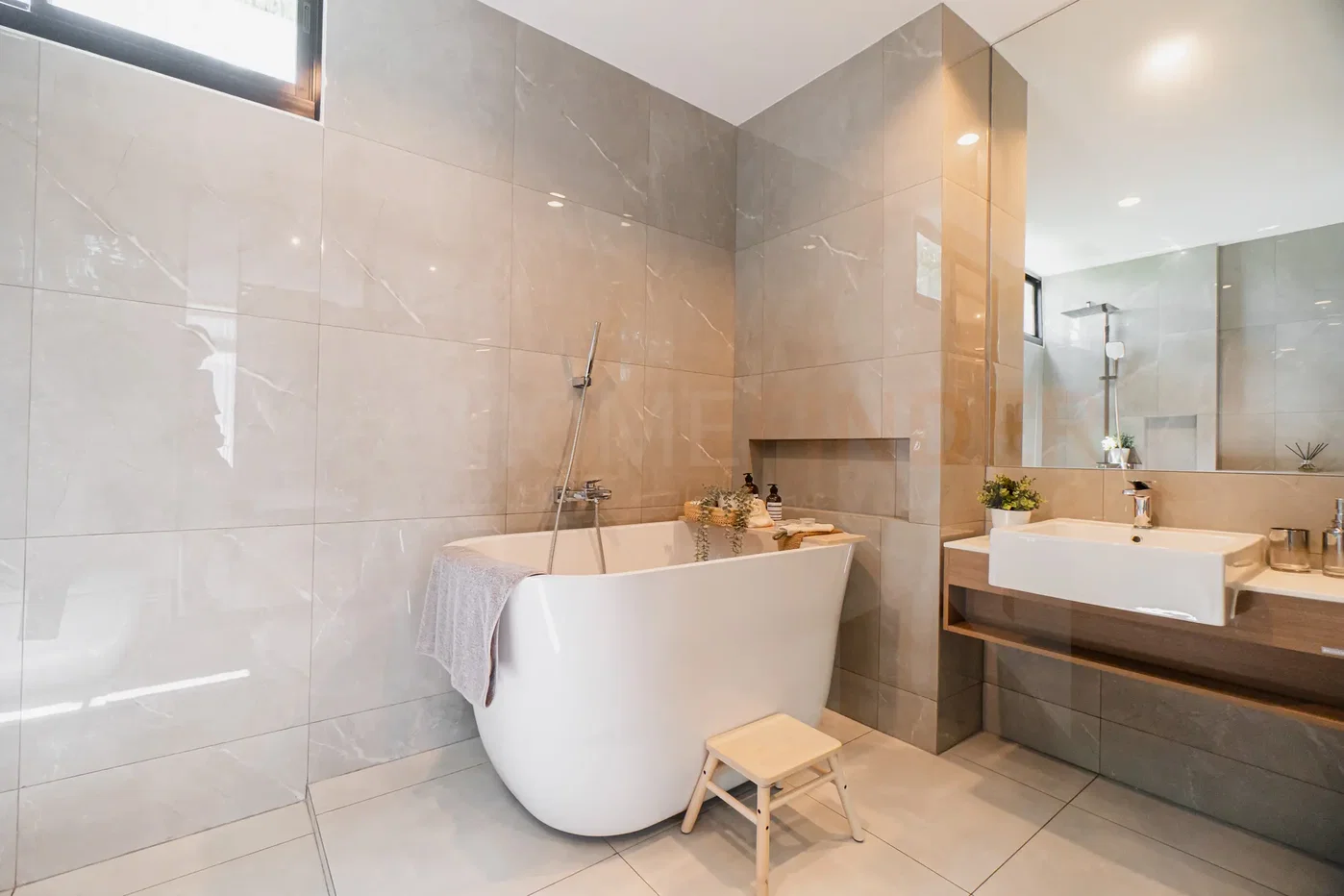 picture Nirvana DEFINE Krungthep Kreetha 3 bedrooms, for sale - 12/15