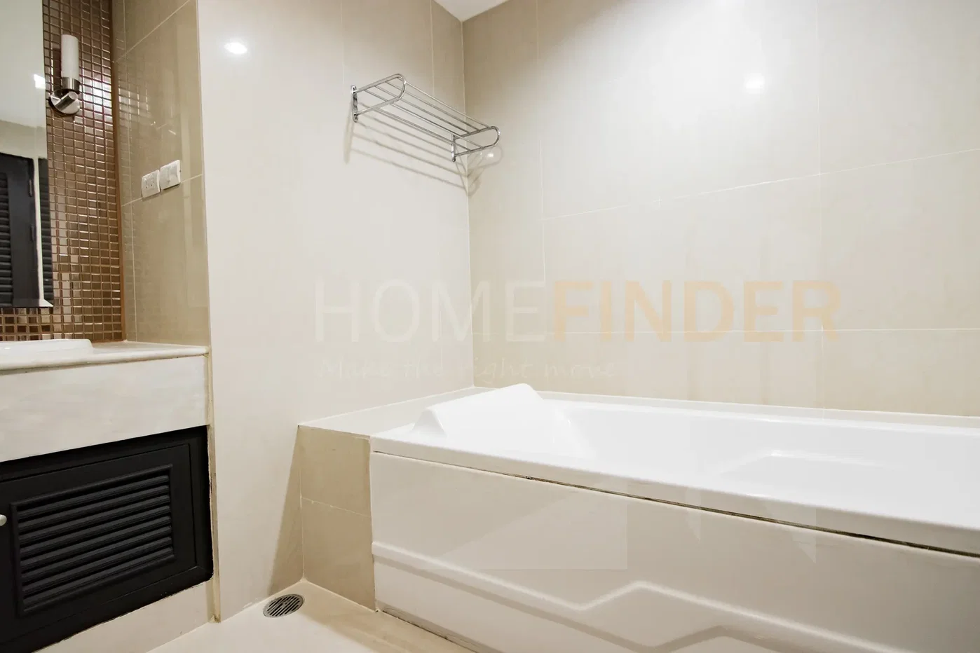 picture Lake Green 2 bedrooms, for rent - 12/13