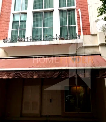 Townhouses for sale The Emquartier : Baan Klangkrung Thonglor 4 bedrooms, for sale