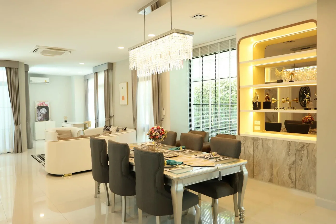 รูป NANTAWAN RAMA 9 New Krungthepkreetha 5 bedrooms, for sale - รูปที่ 3/13
