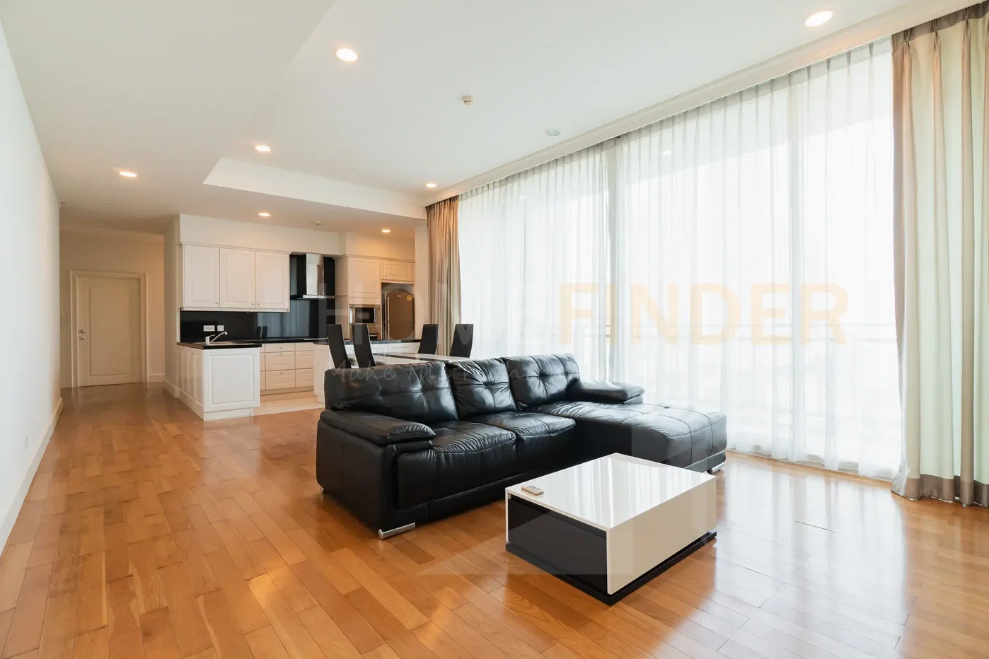 picture Royce Private Residences 2 bedrooms, for rent - 1/19