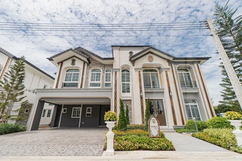 Alpina Rama 2 4 bedrooms, for sale