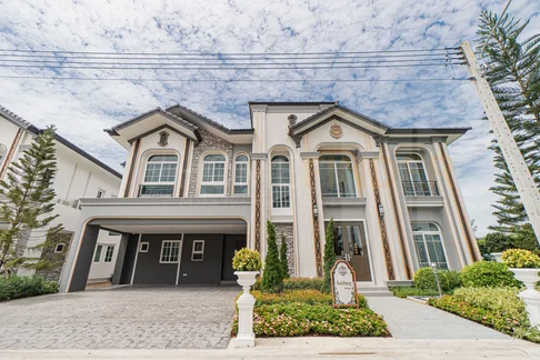 Alpina Rama 2 4 bedrooms, for sale