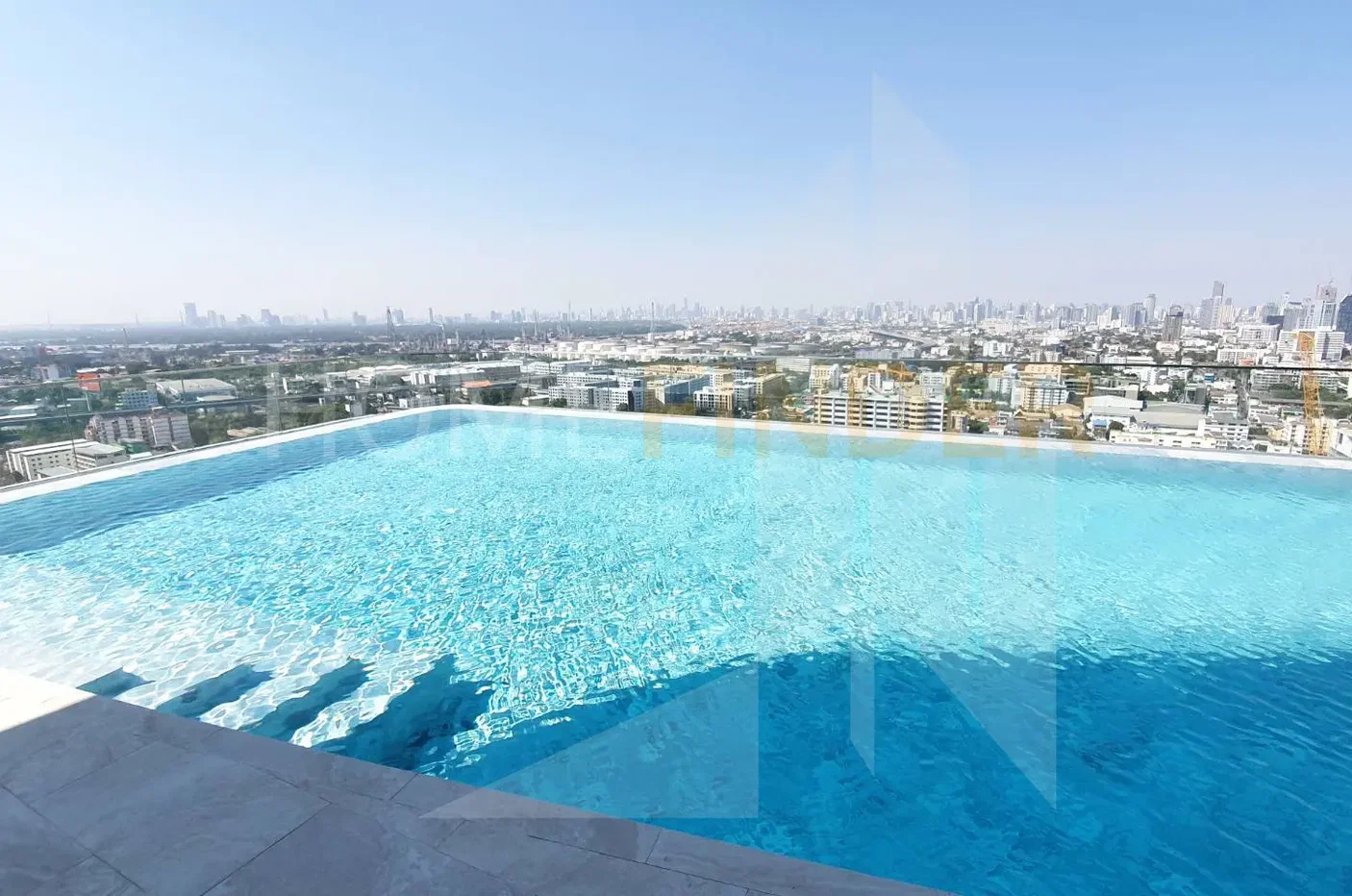 รูป IDEO Mobi Sukhumvit 66 2 bedrooms, for sale - รูปที่ 6/7