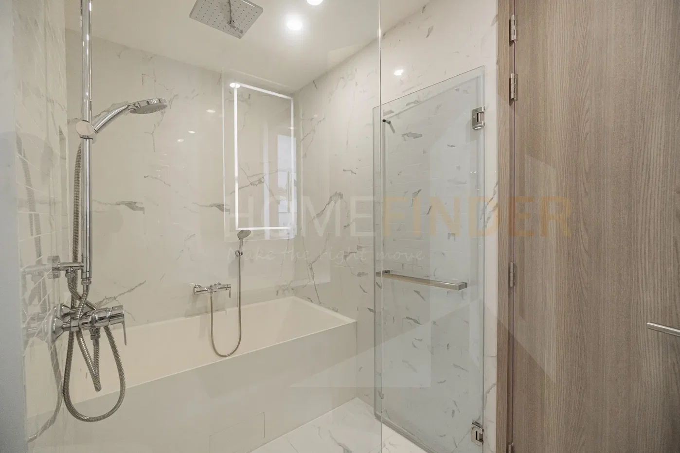 picture Wyndham Residence Bangkok 3 bedrooms, for sale - 9/10