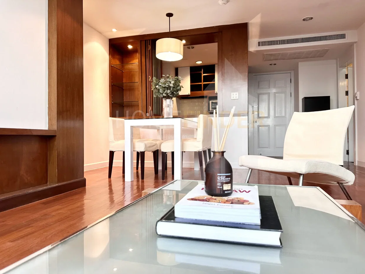 picture The Royal Place 1 1 bedroom, for rent - 3/9
