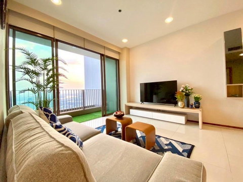 Emporio Place 1 bedroom, for rent
