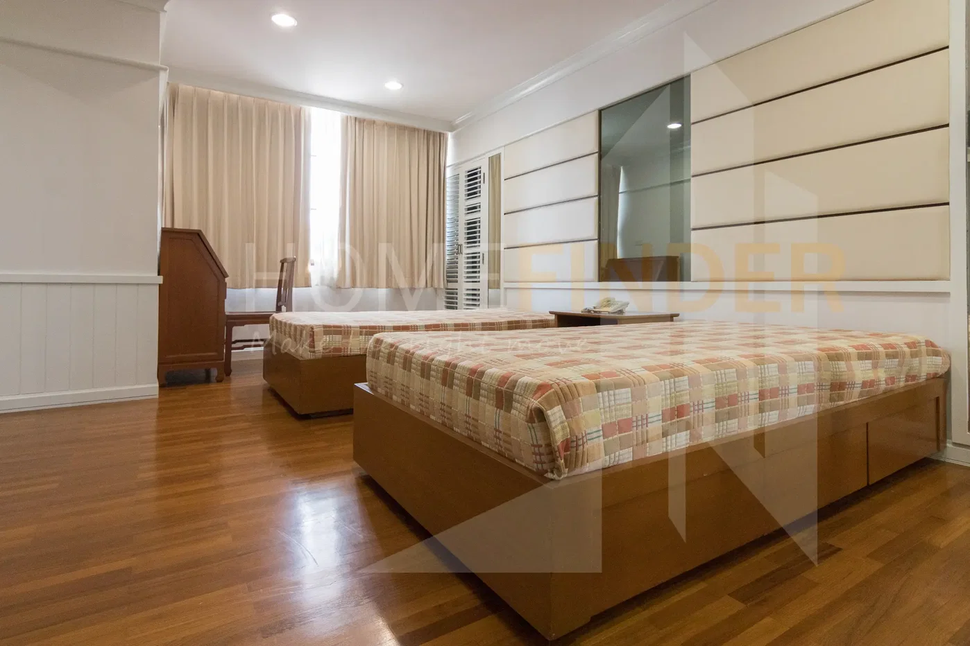รูป Baan Yen Akard Condominium 3 bedrooms, for rent - รูปที่ 5/18