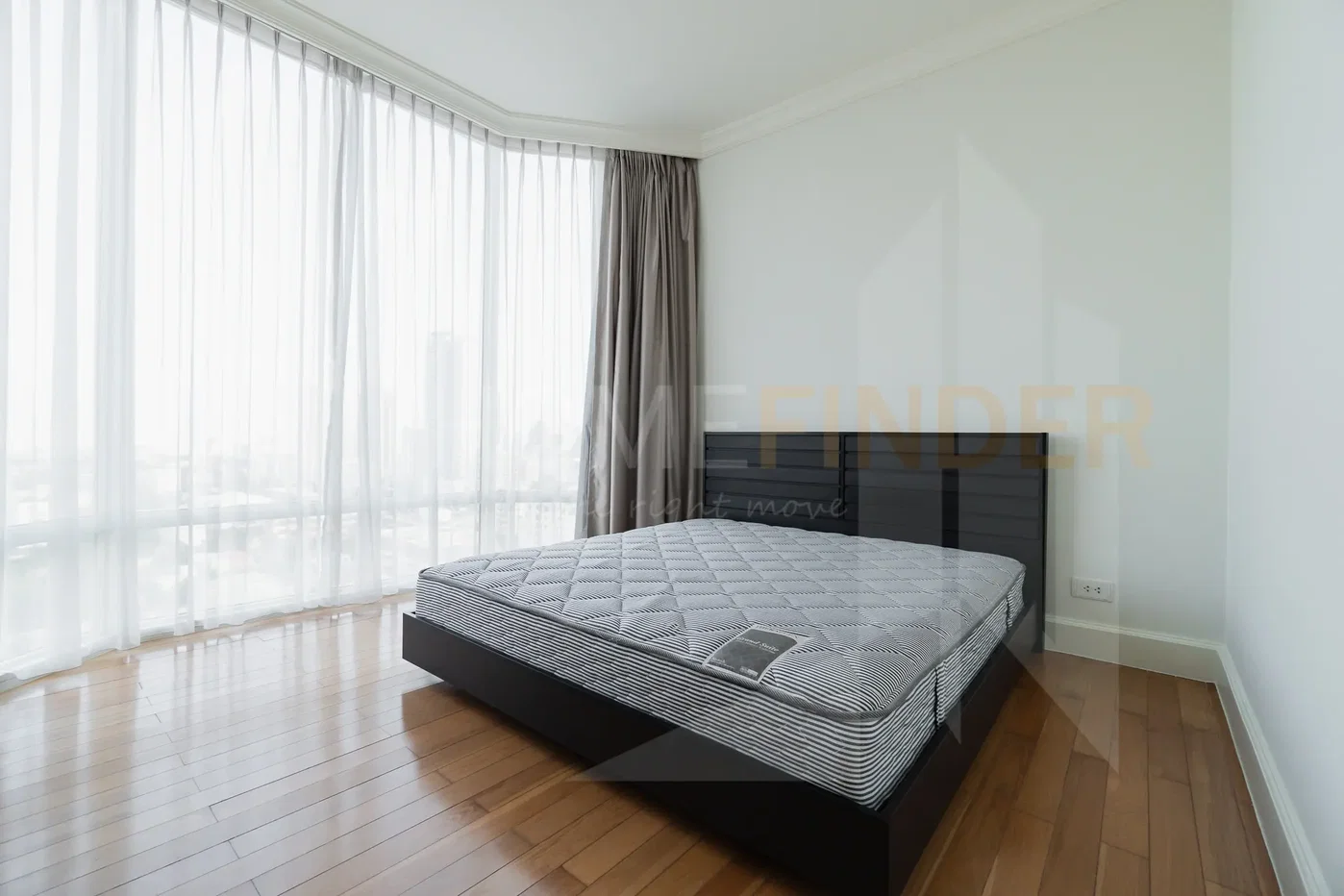 picture Royce Private Residences 2 bedrooms, for rent - 13/19
