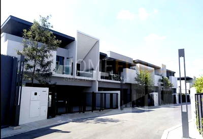 Houses for rent Bang Plee Samut Prakarn : VIVE Bangna Km.7 3 bedrooms, for rent