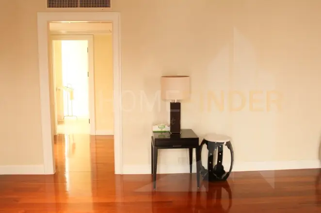 รูป Chidlom Place 2 bedrooms, for rent - รูปที่ 3/12