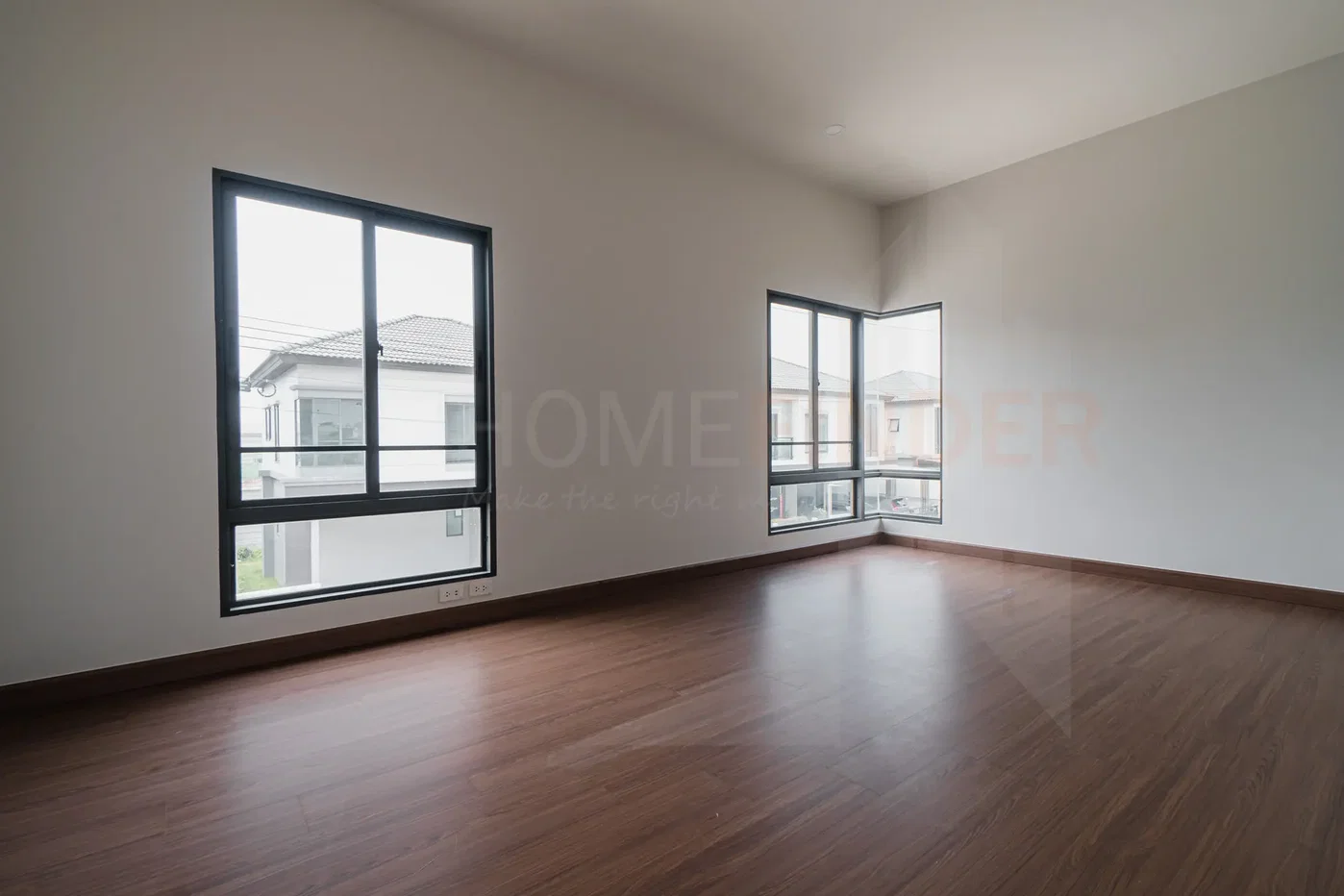 รูป Grand Britania Krungthepkreetha 4 bedrooms, for sale - รูปที่ 12/27