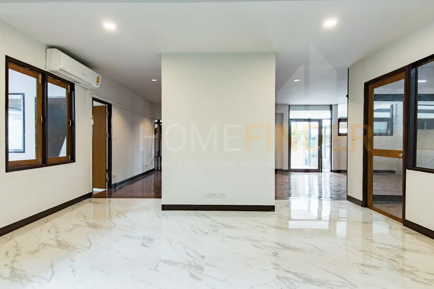 รูป House Thonglor 1 4 bedrooms, for rent - รูปที่ 8/48