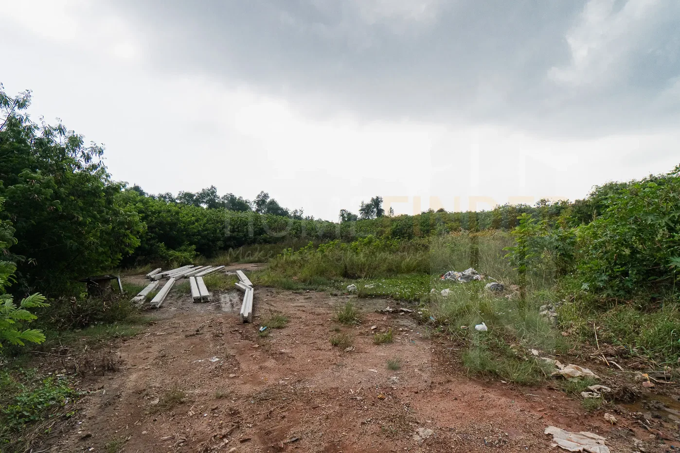 picture Land Rama 2 studio, for sale - 1/4