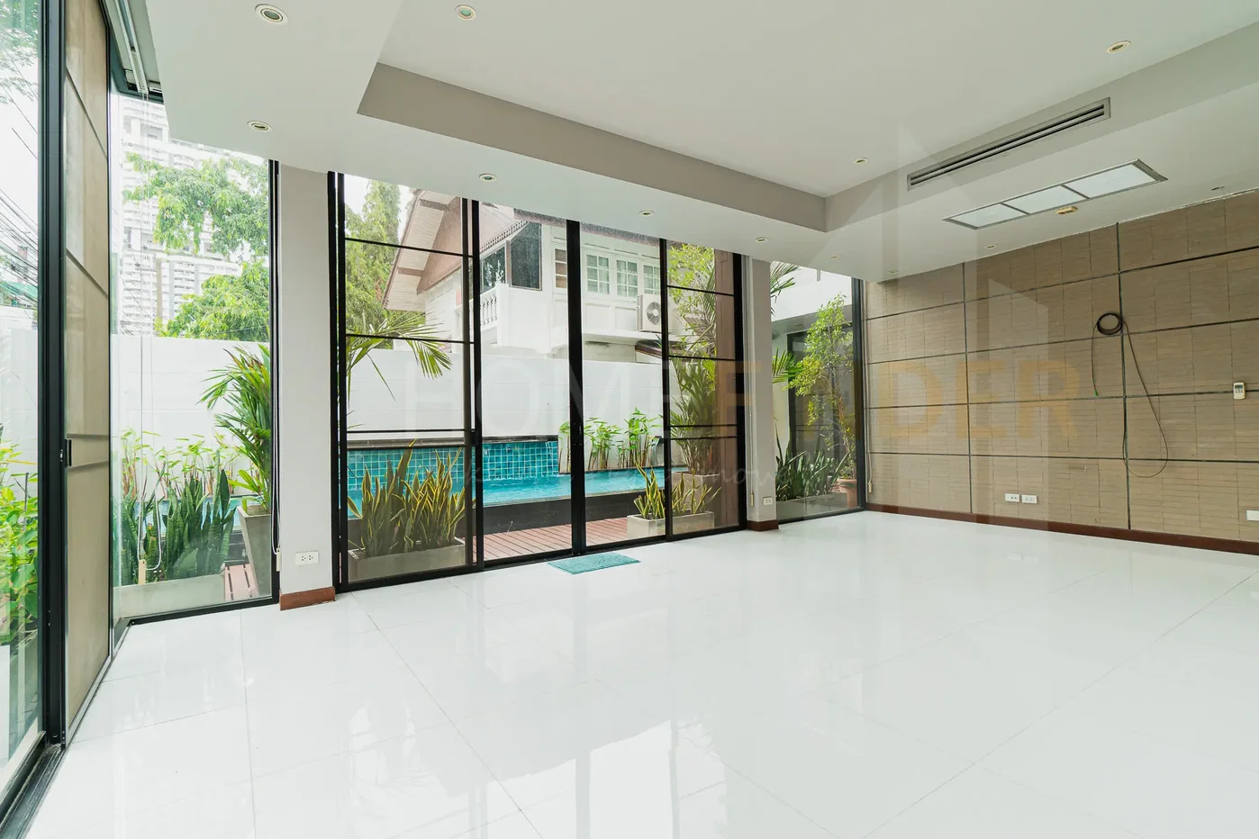 รูป 4 bedroom House Thonglor Sukhumvit for rent- Unfurnished 4 bedroom house for rent in Sukhumvit 4 ห้องนอน ให้เช่า - รูปที่ 3/20