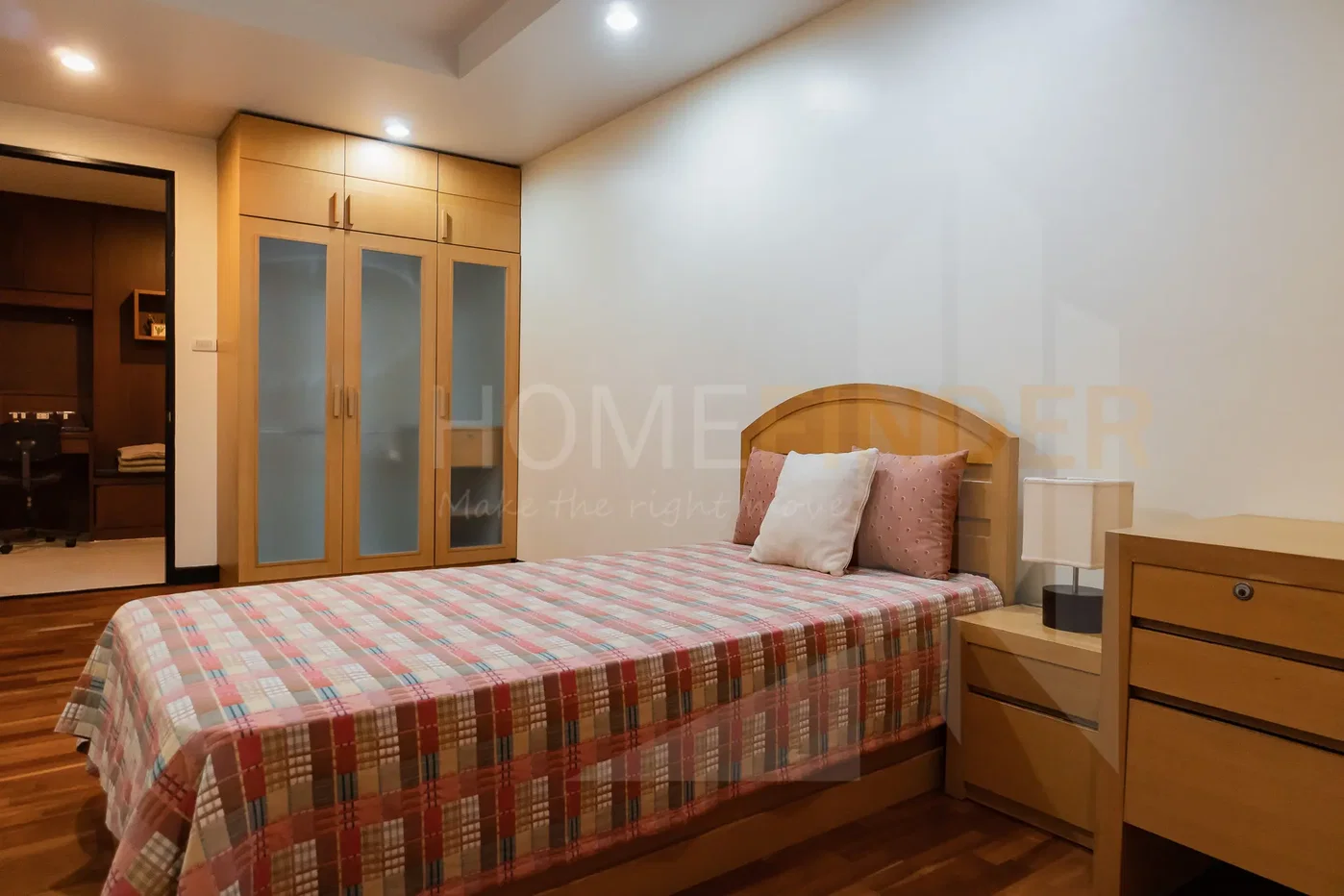 รูป Avenue 61 condominium 2 bedrooms, for rent - รูปที่ 14/22