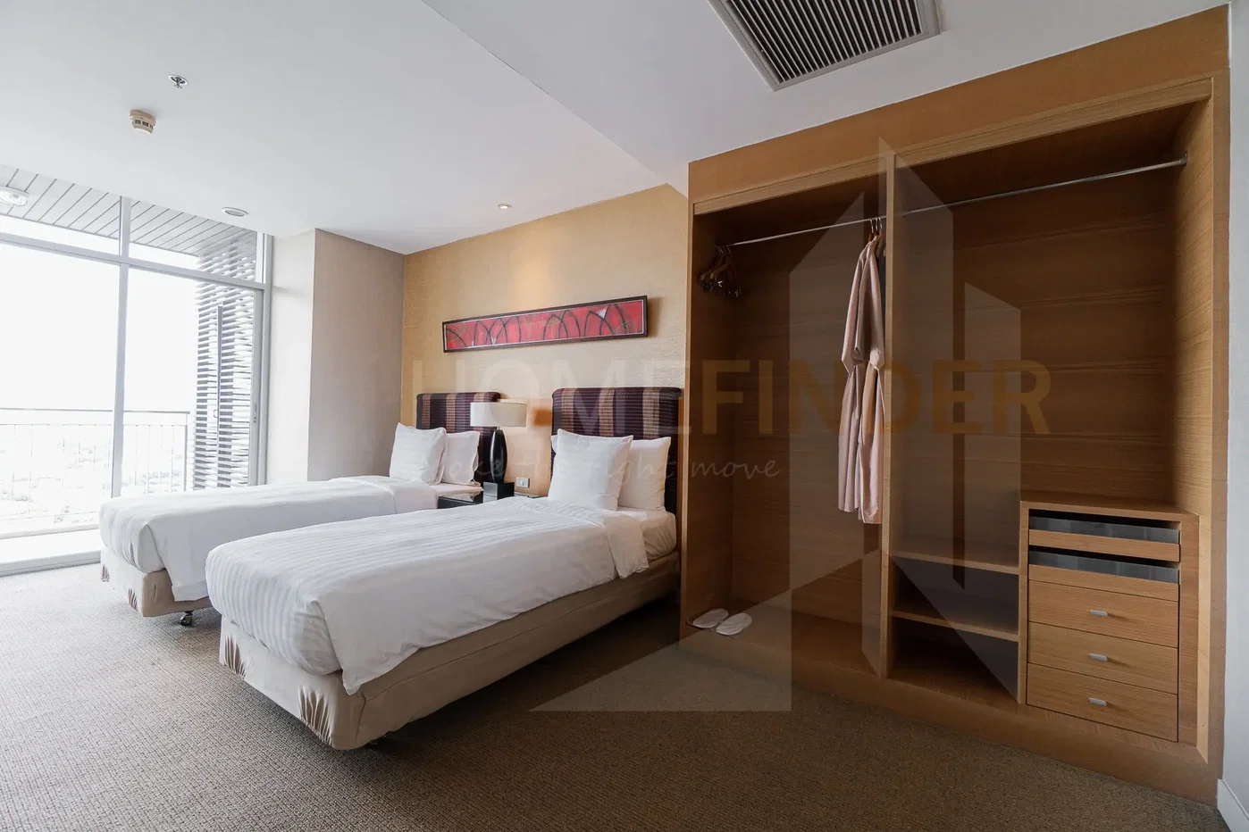 รูป Urbana Sathorn 3 bedrooms, for rent - รูปที่ 5/8