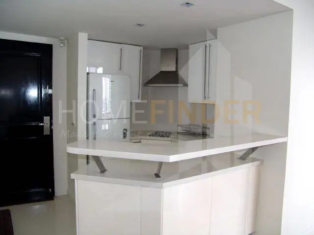 picture Lake Avenue 2 bedrooms, for rent - 7/13