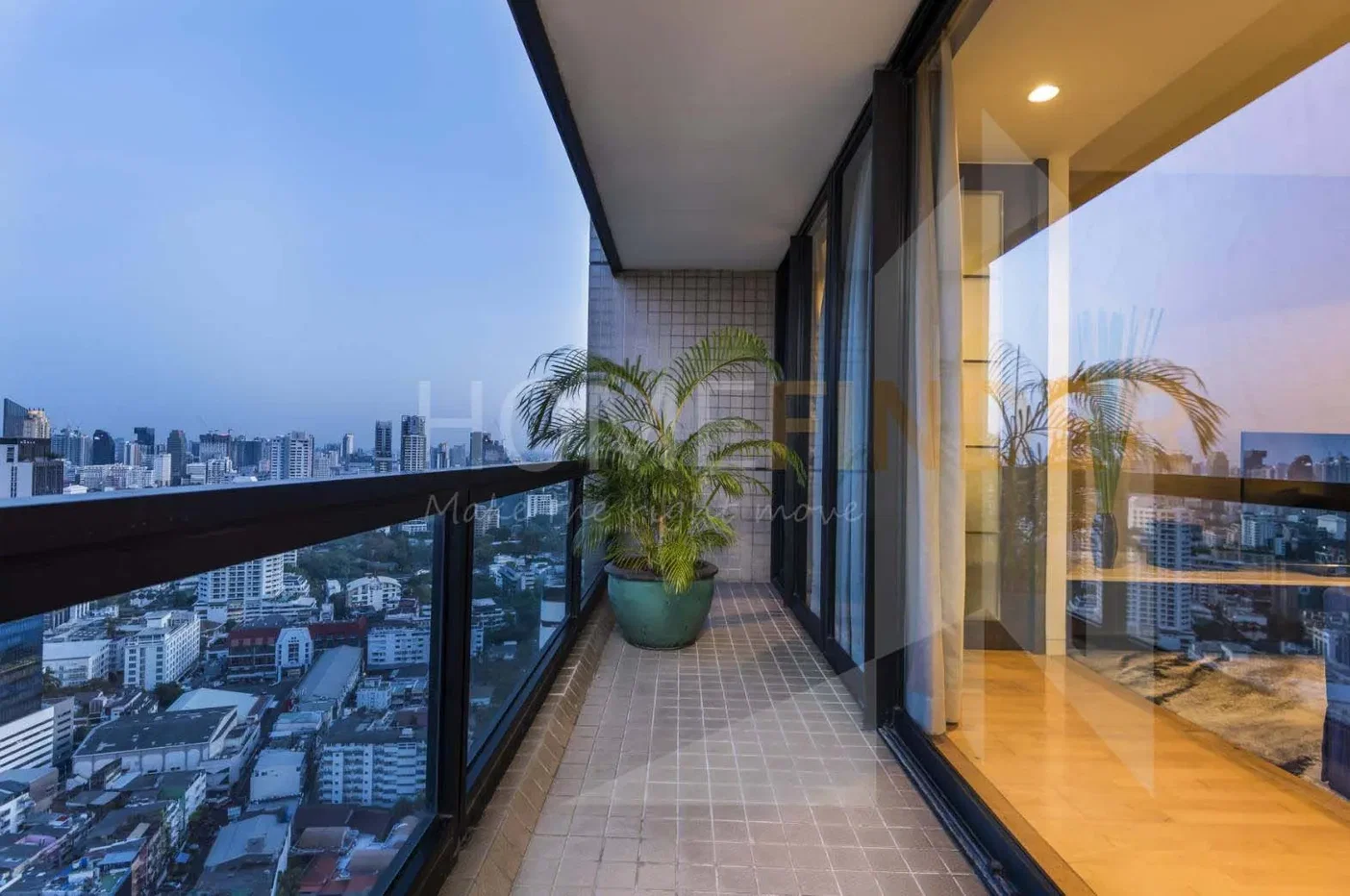 picture Emporium Suites by Chatrium 3 bedrooms, for rent - 9/9